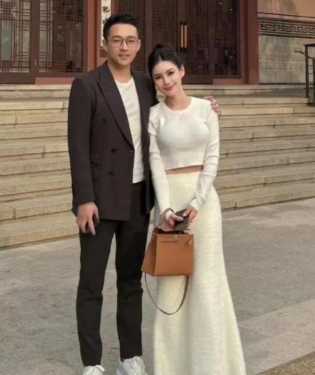 马筱梅陪汪小菲租房大S却让老公打欠条差距就出来了(图4)