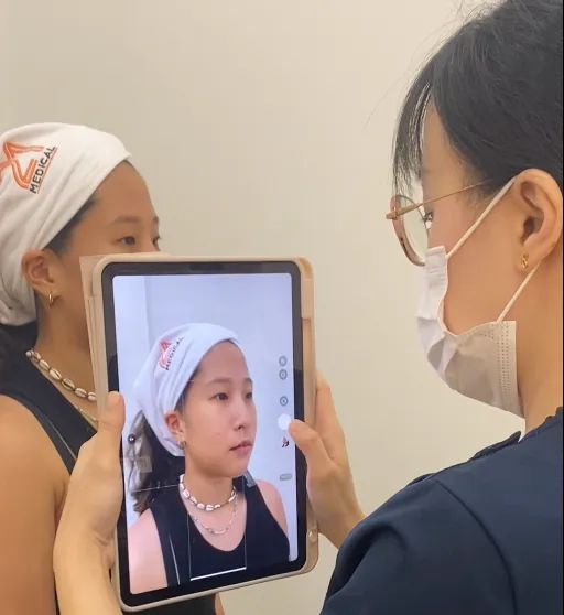 PG平台“在新加坡烂脸好不了爆痘长斑被人嫌！抱着试试看的心态我做了这件事”(图6)