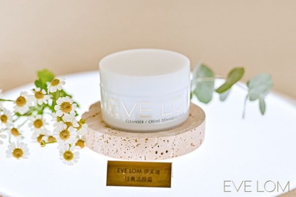 EVELOM伊芙珑亮相进博会以尖端情绪护肤科技印证奢愈护肤传奇(图6)