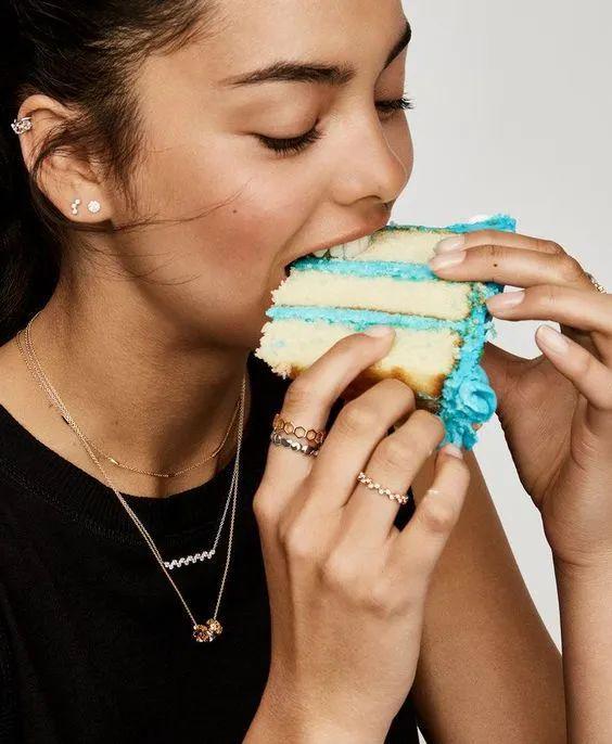 PG电子网站班味大到肌肤先“罢工”!女明星同款元气肌轻松拥有(图20)