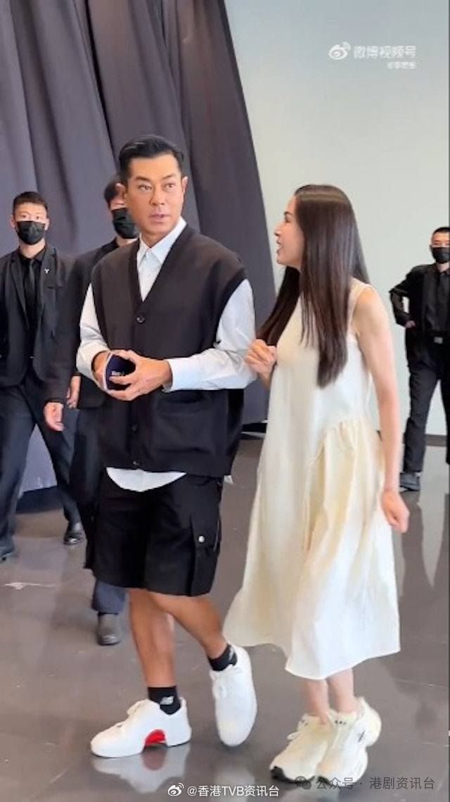 古天乐爆当年TVB拍剧秘密！大赞58岁李若彤Keep得好(图4)