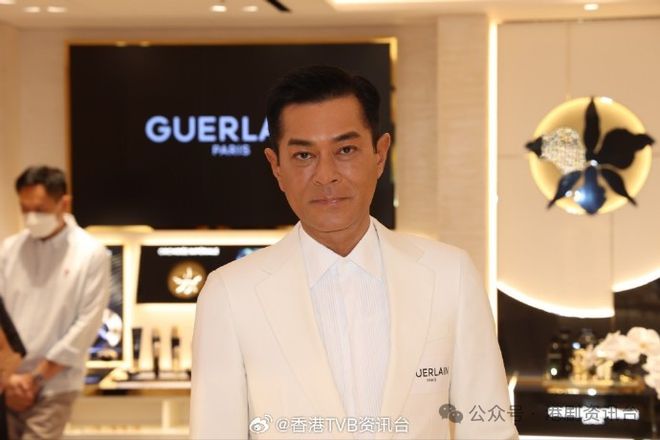 古天乐爆当年TVB拍剧秘密！大赞58岁李若彤Keep得好(图2)