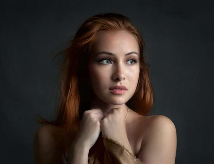 PG电子平台女性美颜赛道内卷时代新蓝海吉悦巢由内焕发女性健康之美(图1)