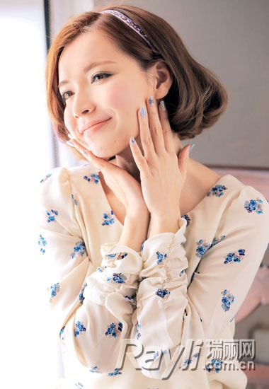 长假后4招安抚被“玩”坏的肌肤(图1)