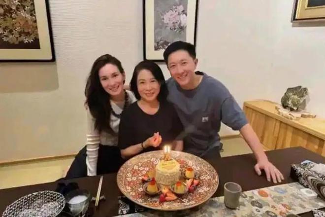 韩庚用AI“复活”岳父母卢靖姗感动到泪流不止(图5)