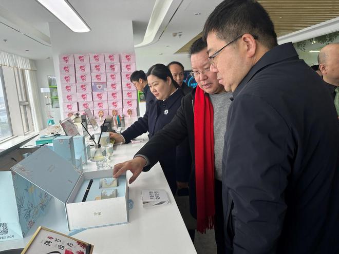 跨界融合引领创新共商世界中医药香研发新路径(图3)