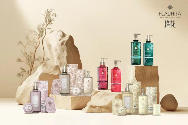 「蜂花FLAUHRA」升级多元香氛：始于香皂不止檀香(图2)