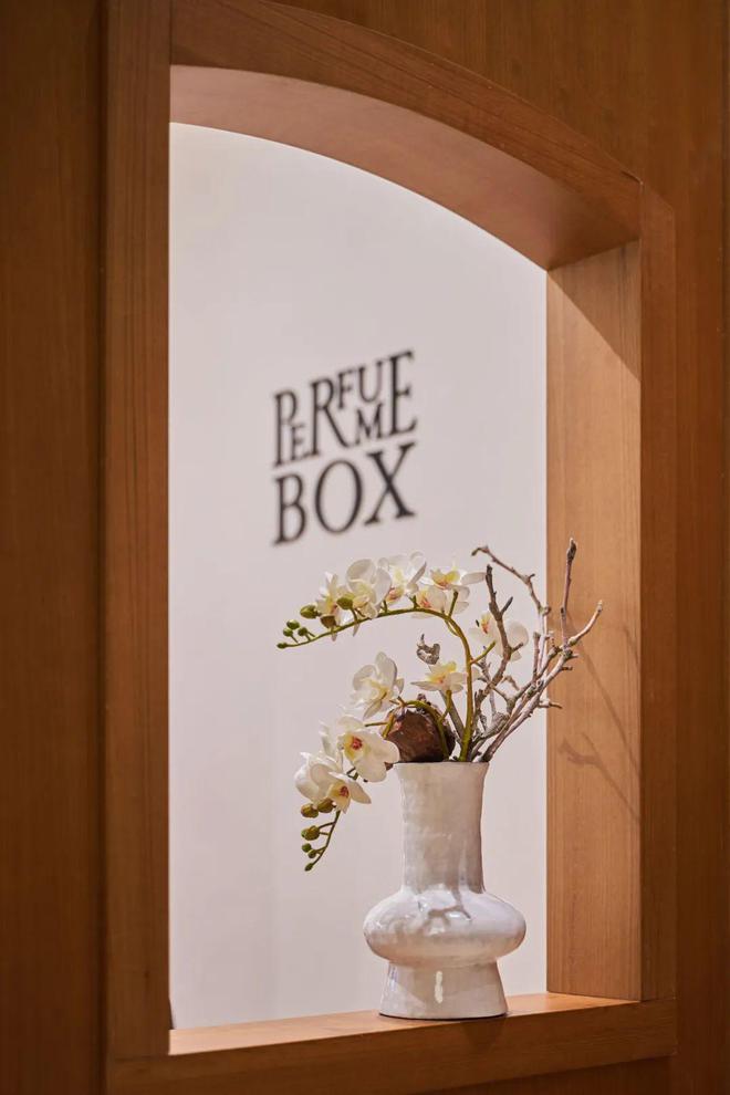 PG电子平台PERFUMEBOX拾氛气盒静安旗舰店入驻上海久光中心更治愈、更贴心、更高效的都市嗅觉情绪驿站！(图5)