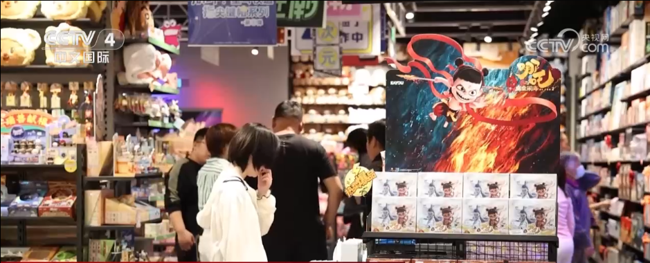 “情绪消费”热兴起“消费快乐”与“快乐”促进市场多元发展(图1)