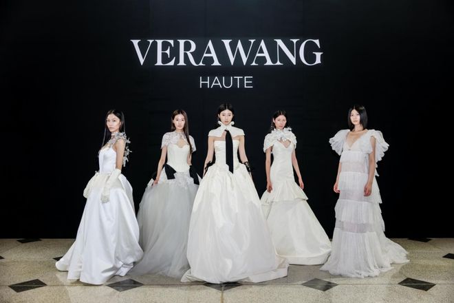 “伊”手快报赵丽颖、孟子义、林允携手秋风遇见新意：在光影与质感中锋芒再露(图11)