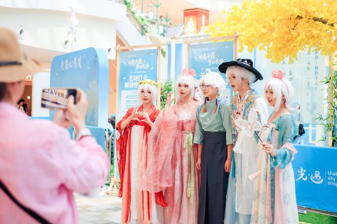 西安大悦城“年轻力”进阶：从“内容场”到“情绪共同体”的构建(图9)