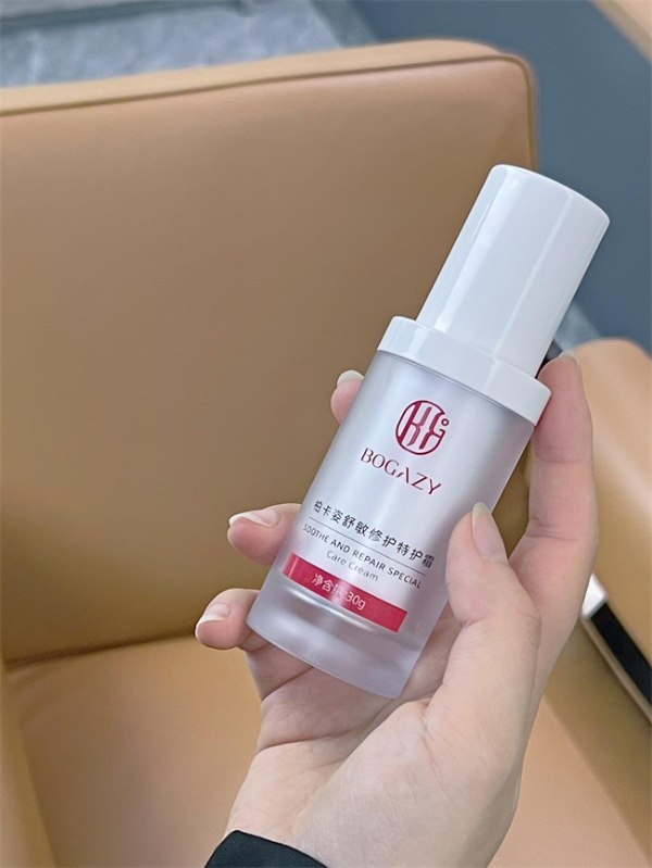 PG平台柏卡姿舒敏修护特护霜于凉凉寒冬中开启与肌肤的温柔对话(图4)