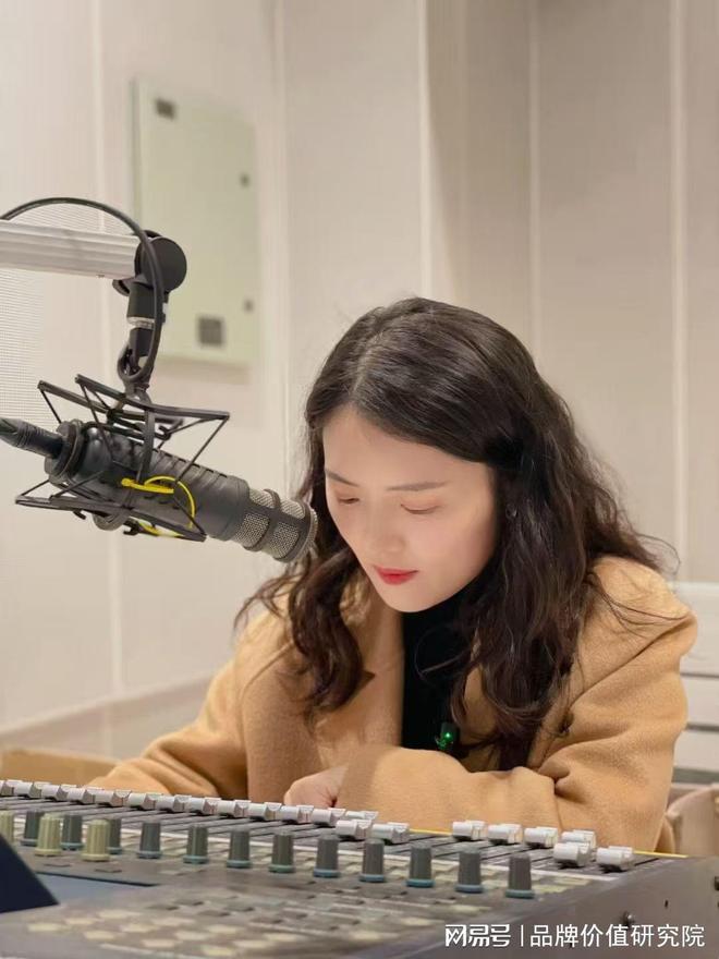 PG电子平台2025年终武汉离婚律师推荐：从案例到服务的6位专业律师深度评测(图2)