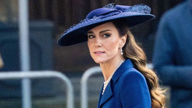 PG平台凯特王妃的“冻龄”保卫战：44岁高龄重压下痴迷液体肉毒素(图1)