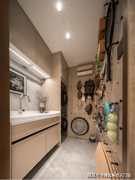 保利外滩曜售楼处│保利外滩曜(营销中心)-2026销售中心(售楼处)-楼盘欢迎您-价格户型地址环境配套交房时间电话(图8)