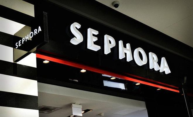 丝芙兰这次闹大了让几岁小孩用抗衰老产品意大利警方直接上门(图2)