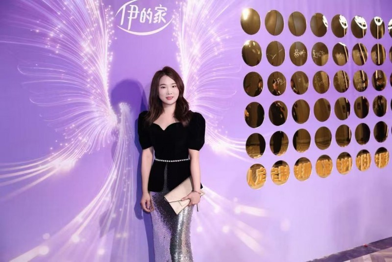 伊的家高级护肤达人何云香：专业力量为女性健康与美丽赋能(图4)